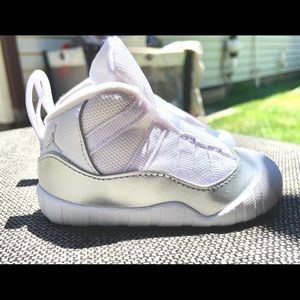 Toddler Jordan 11 retro